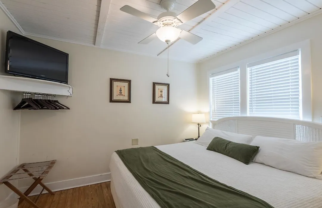 Amelia House-1